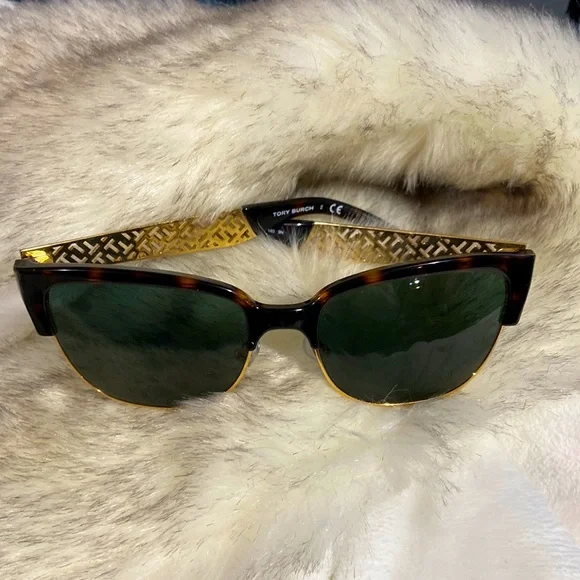 Tory Burch | Accessories | Tory Burch Tortoise And Gold Rim  display picture 3